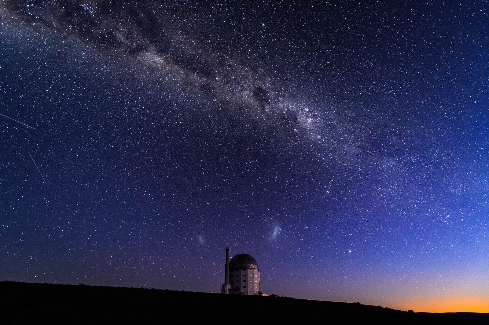 Milky Way above SALT telescope